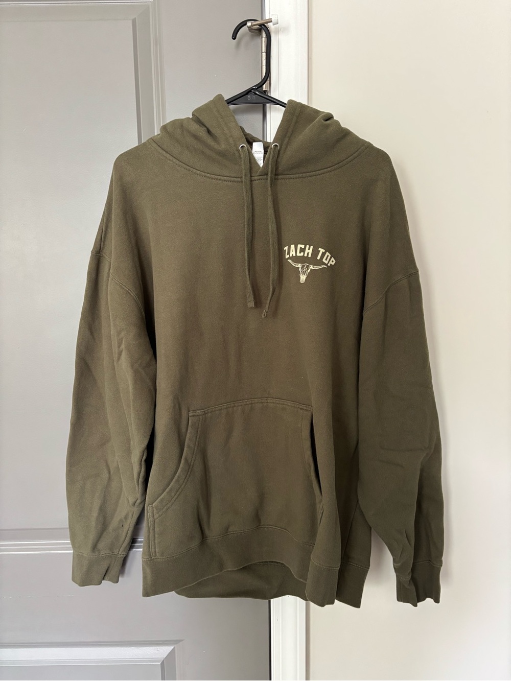 NWOT Zach Top Hoodie